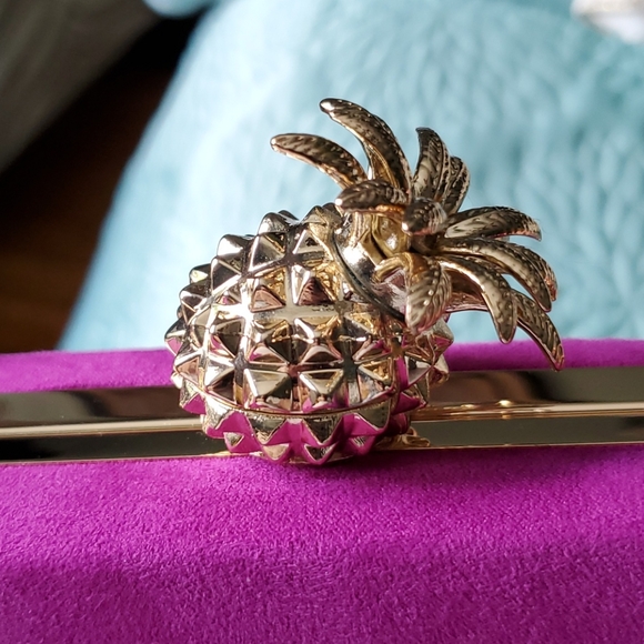 PINEAPPLE CLUTCH/SHOULDER PURSE - Picture 5 of 14